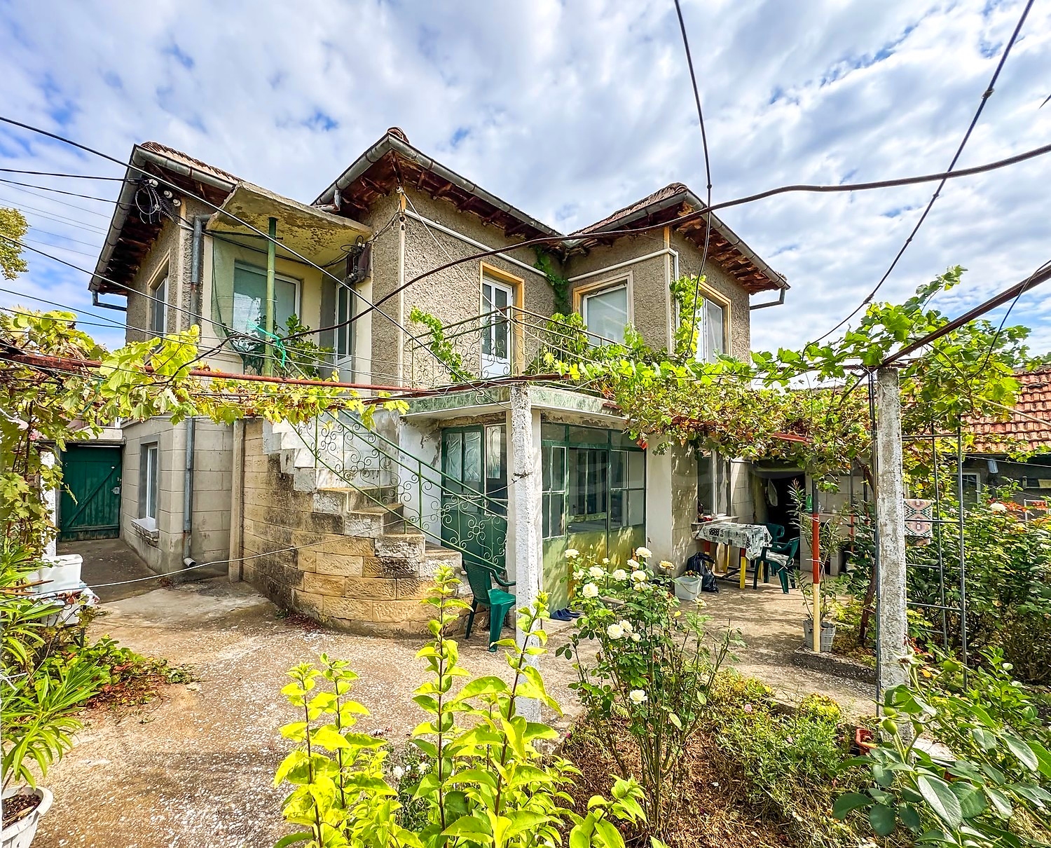 outside, facade, garden