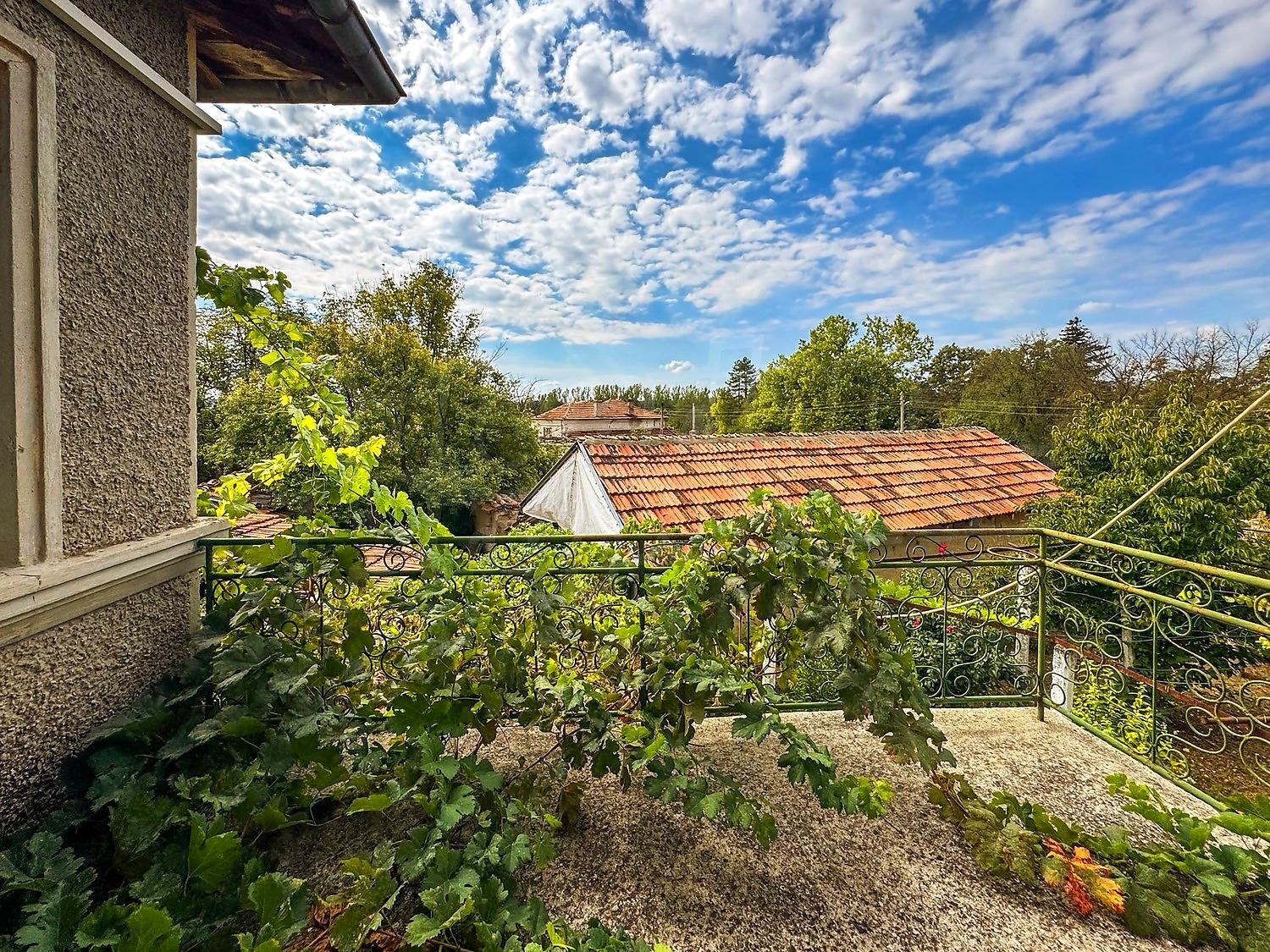 balcony, outside, view from balcony, green area