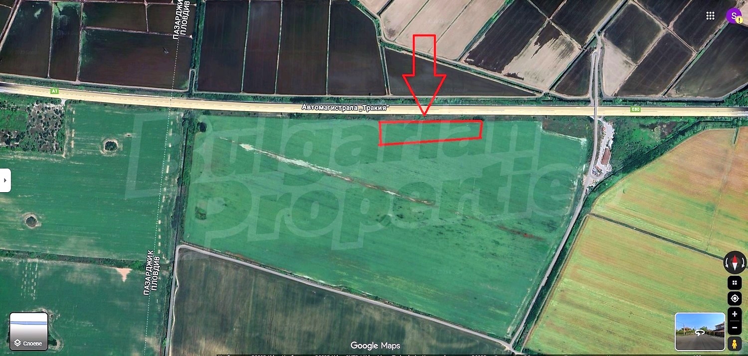 outside, green area