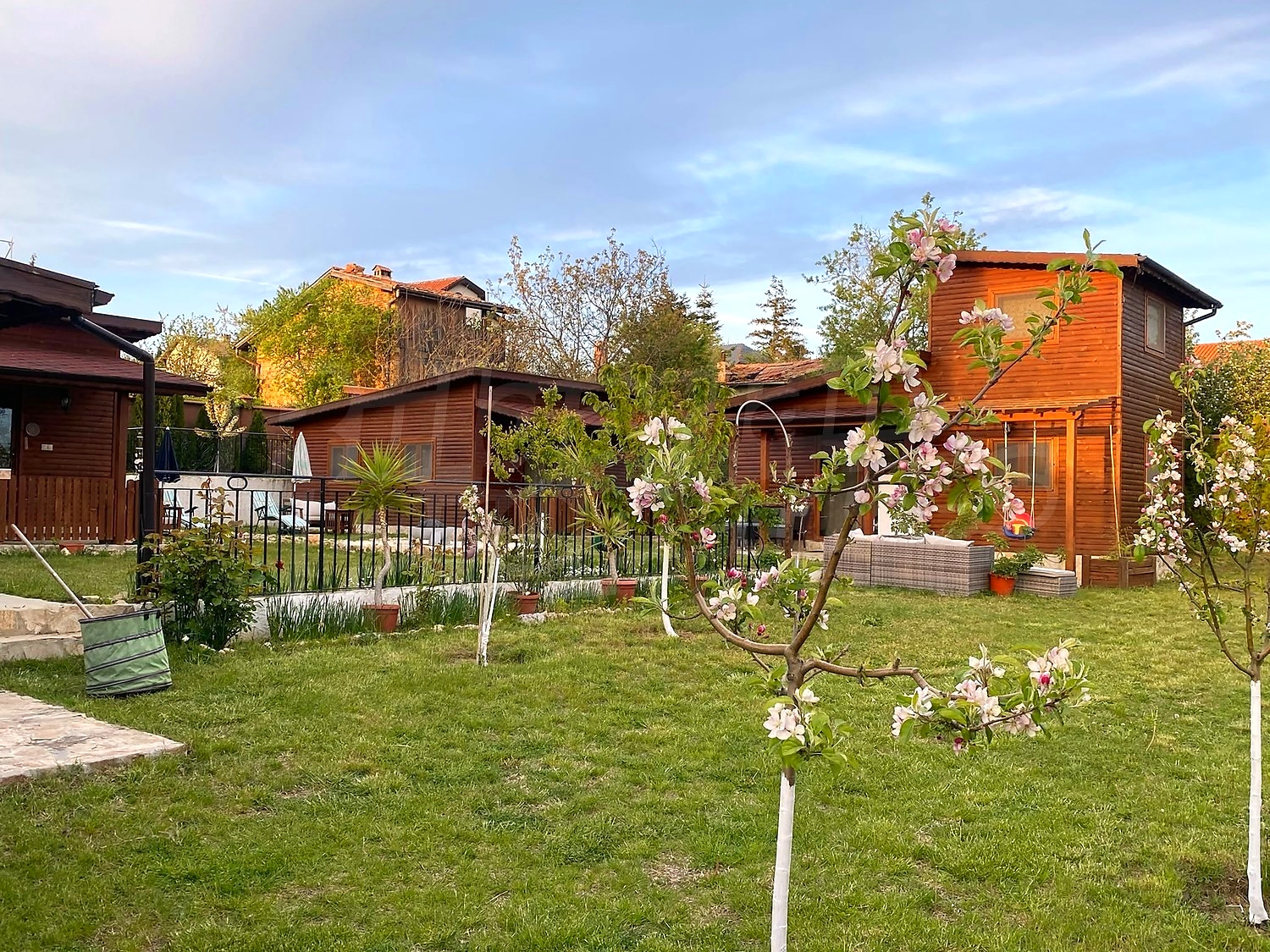 outside, garden, facade, green area