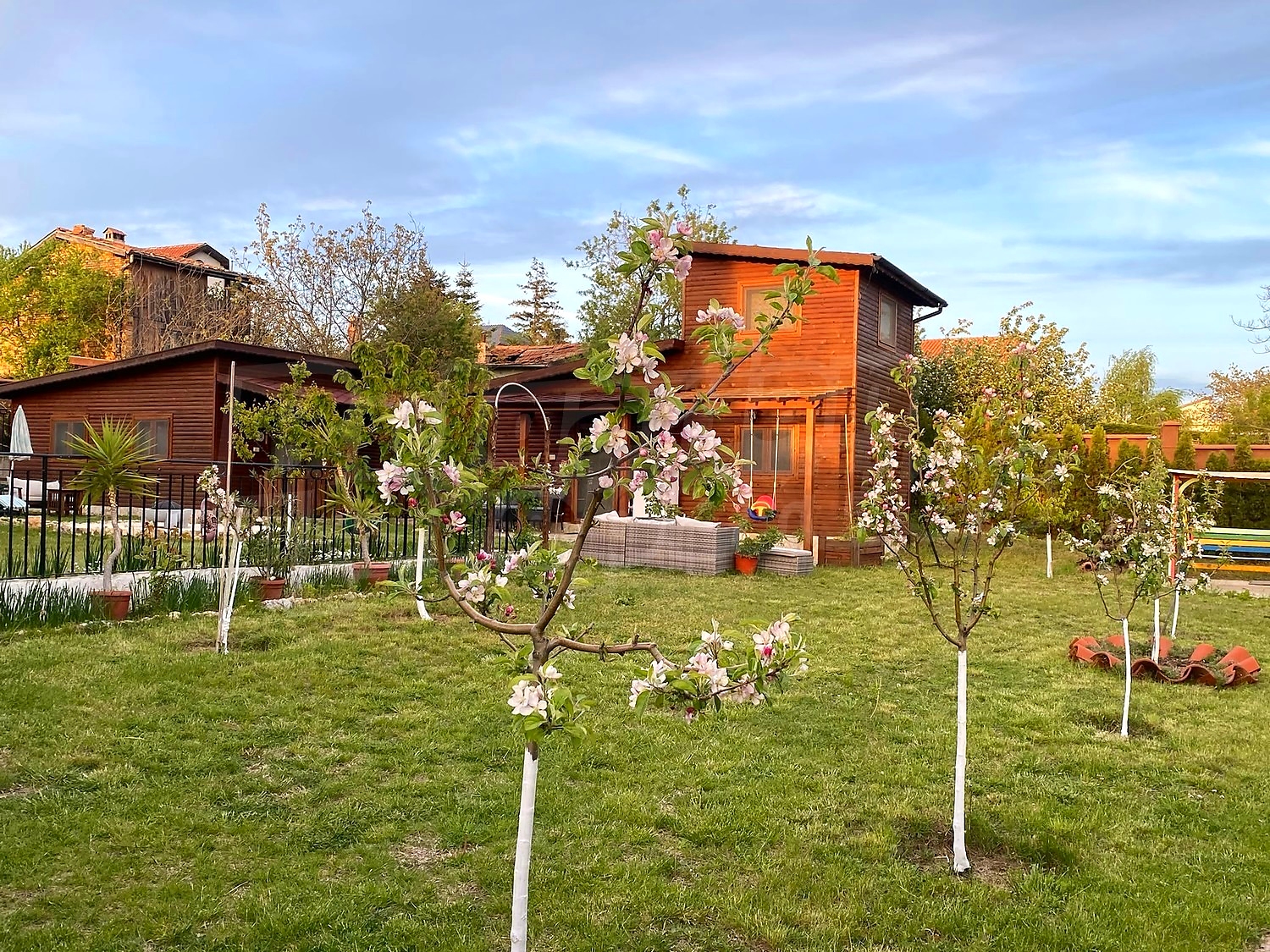 outside, garden, facade, green area