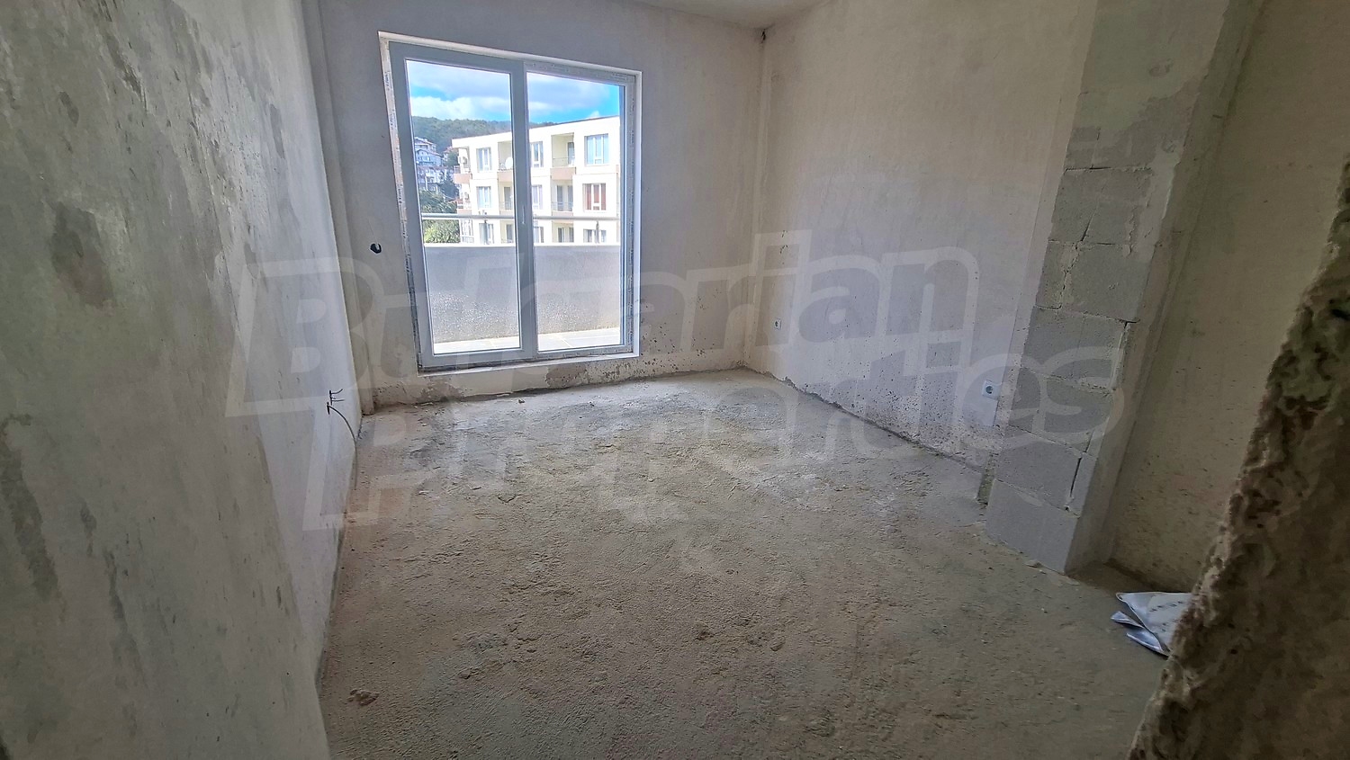 inside, balcony, unfurnished