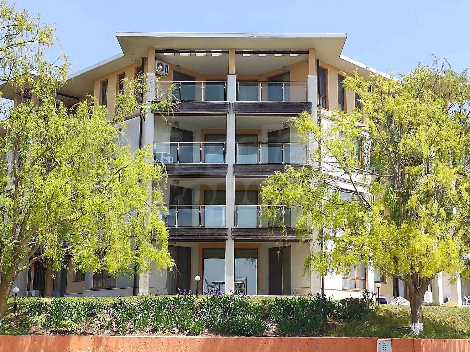 facade, garden