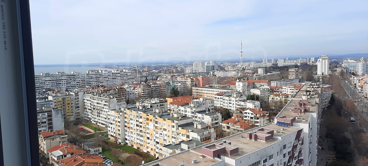 outside, view from balcony