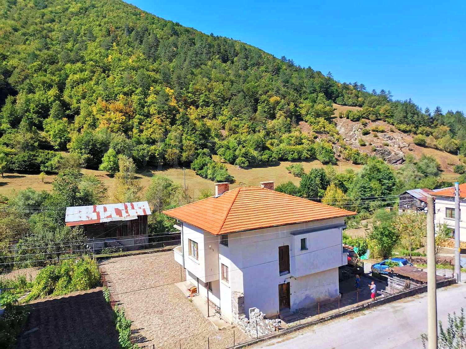 outside, green area, facade, mountain