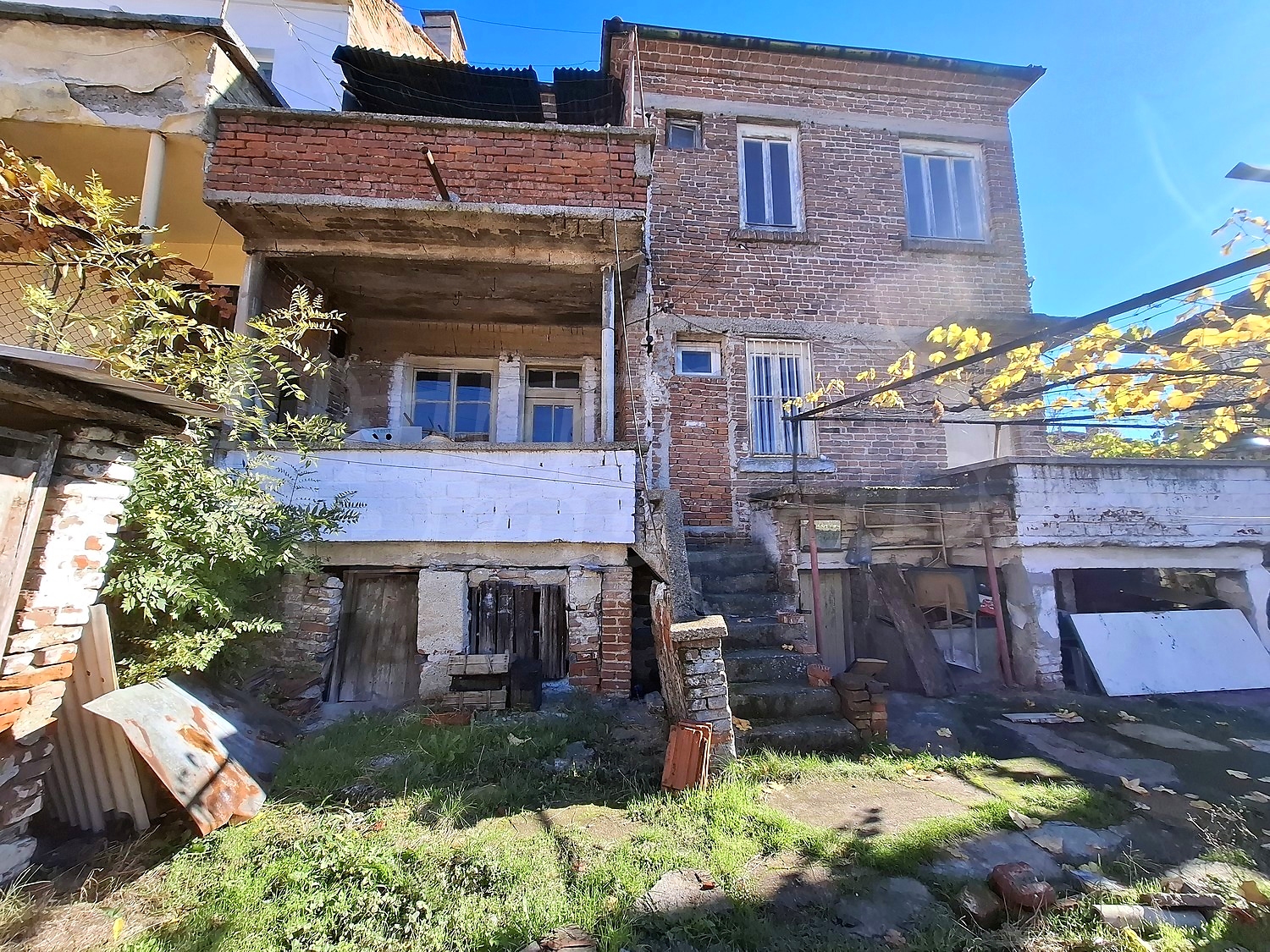 outside, facade, garden