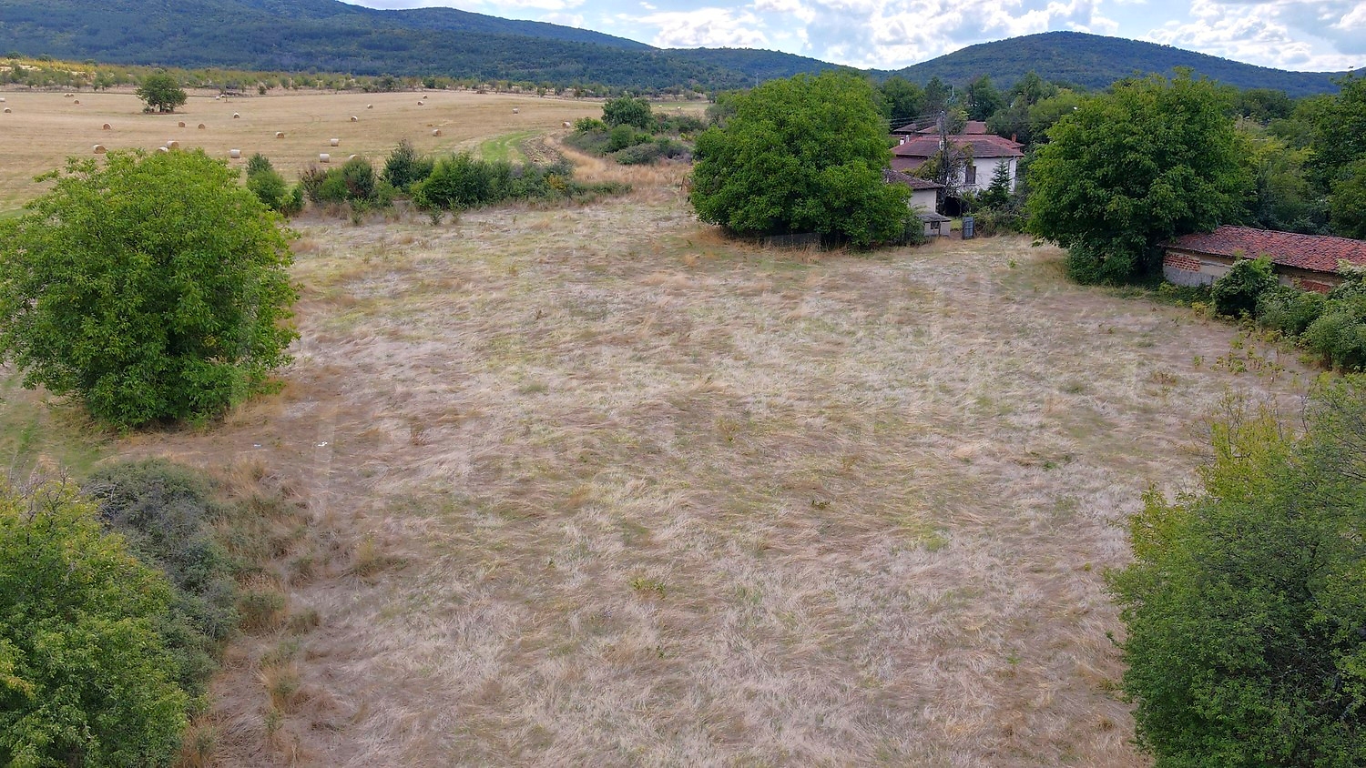 outside, green area, mountain