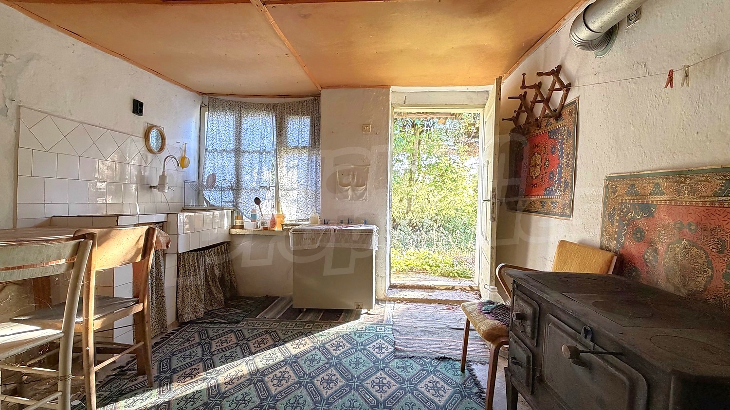 inside, kitchen, furnished