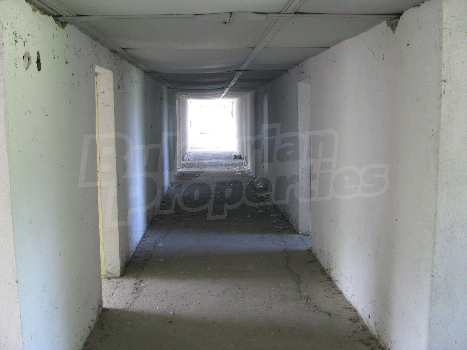 hallway, inside