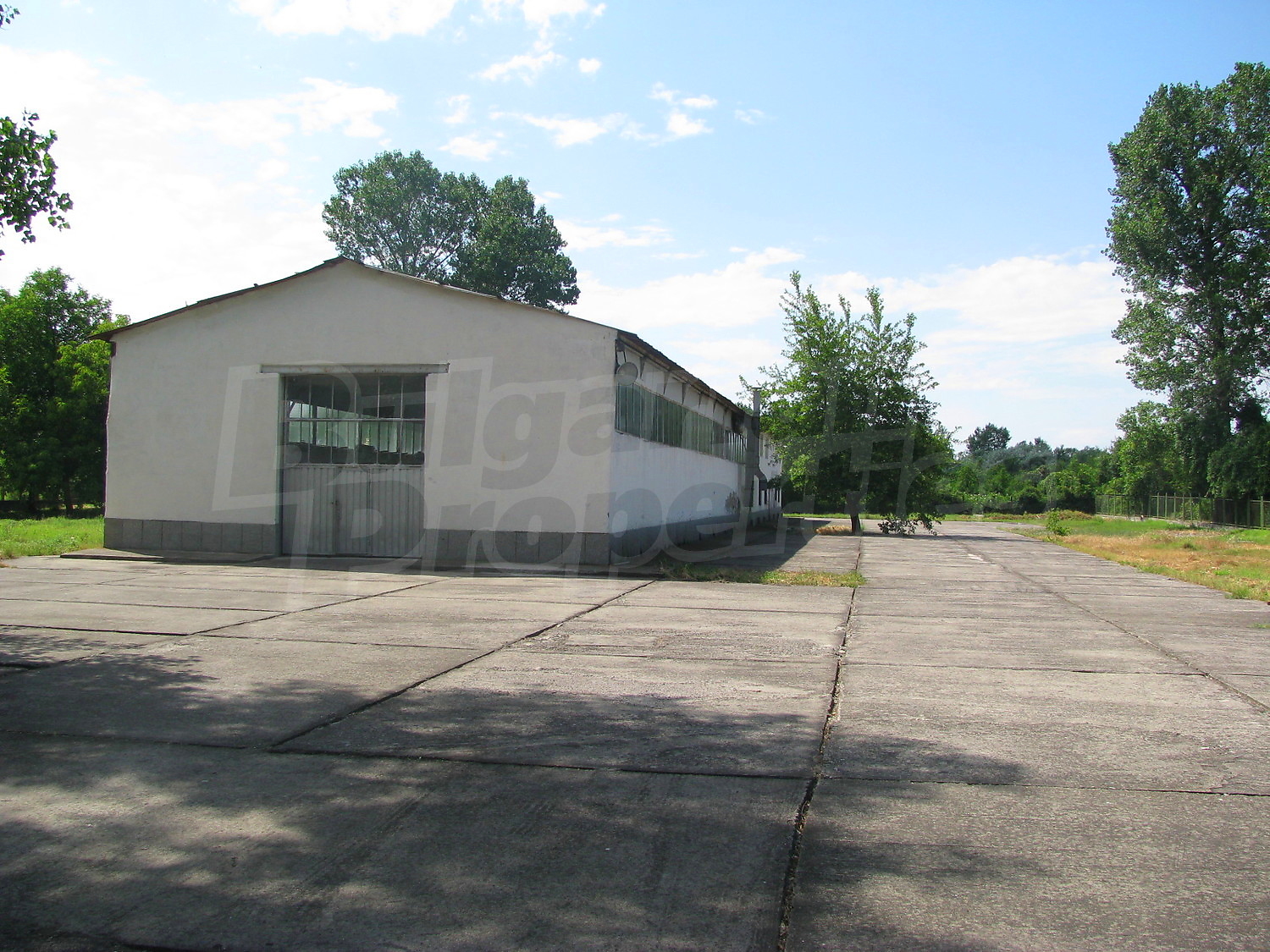 outside, facade, garden