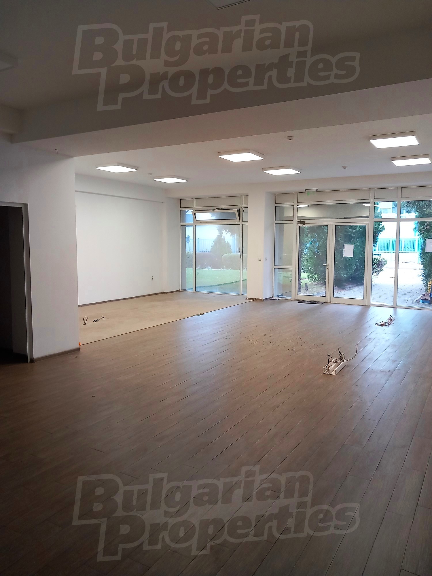 inside, empty room