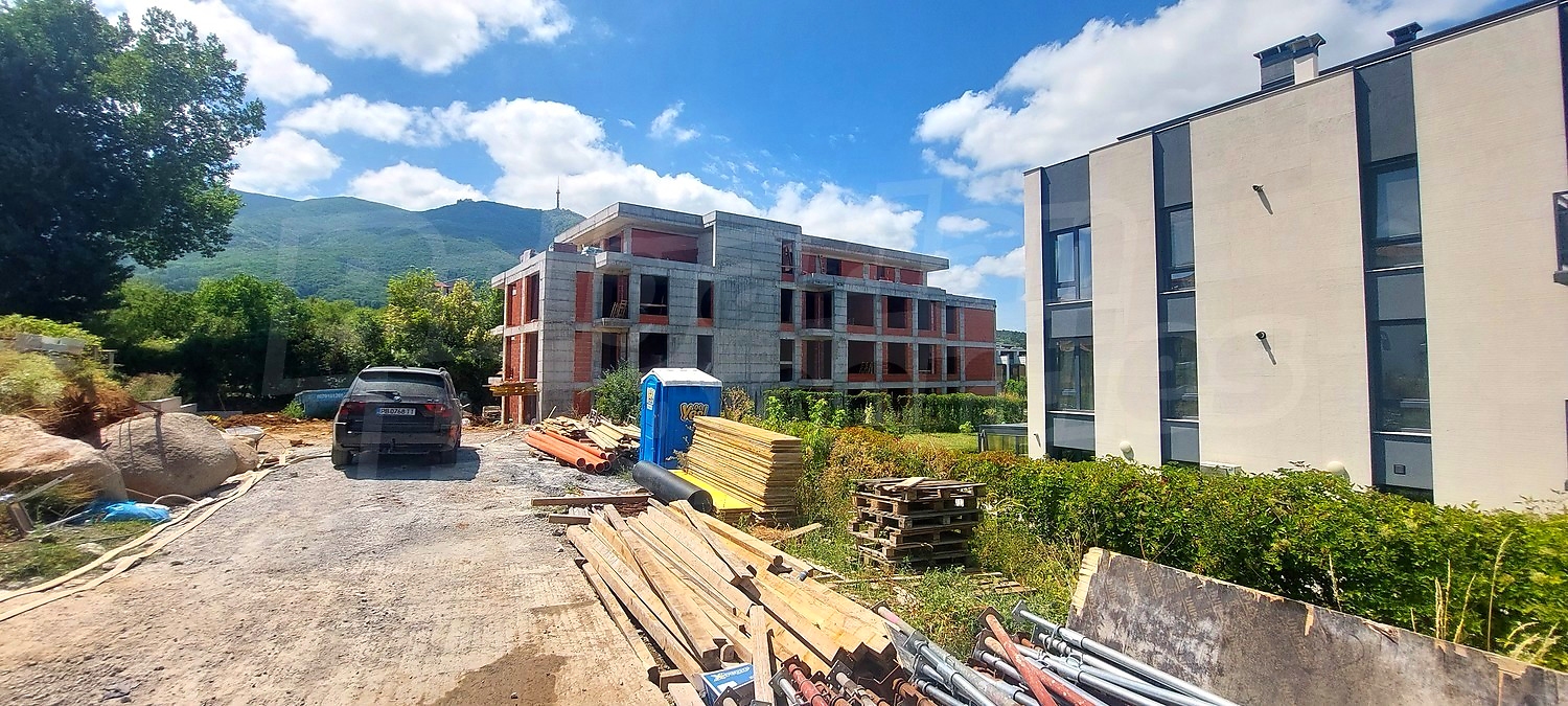 outside, mountain, facade, green area