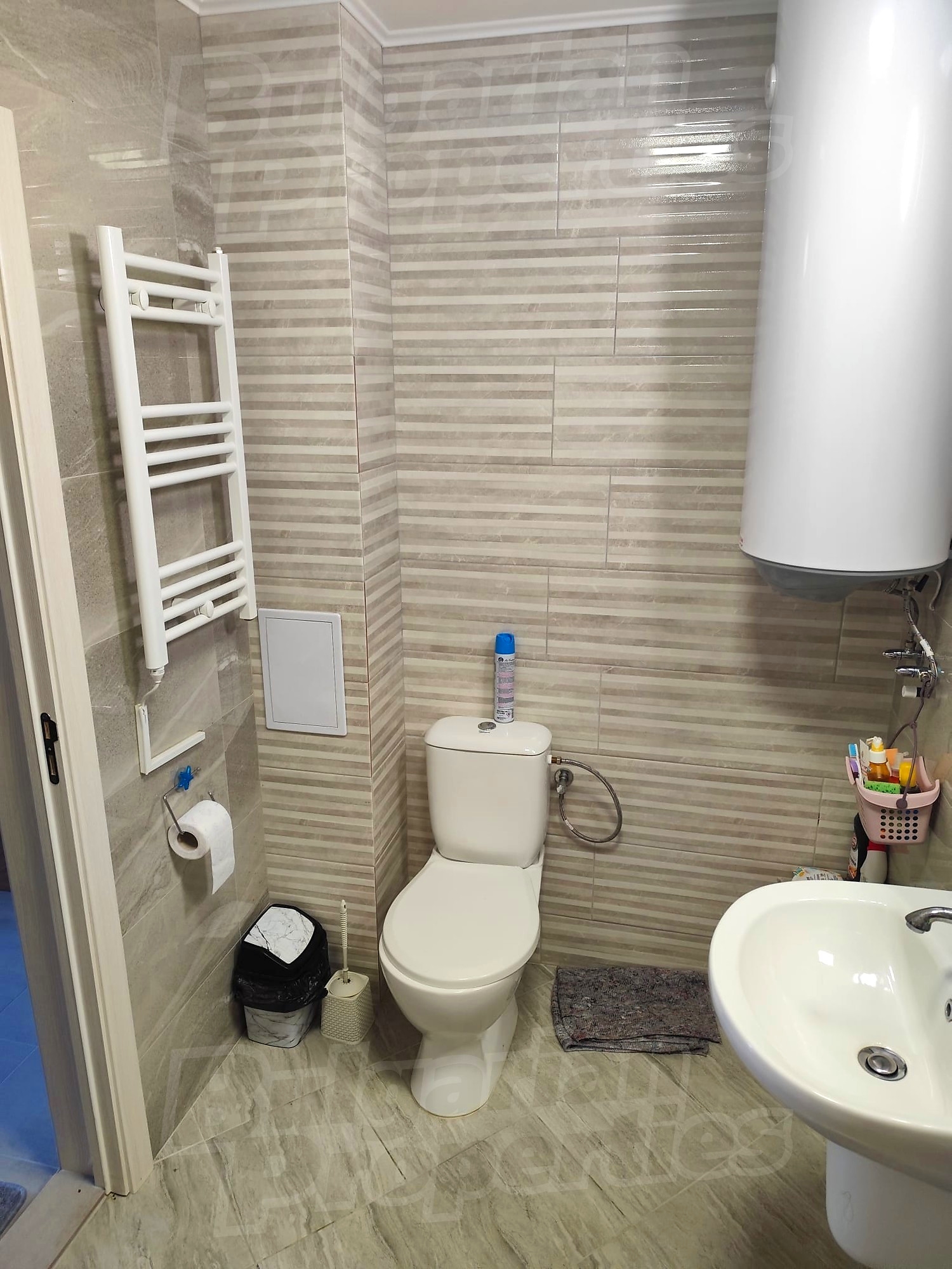 bathroom, toilet, inside, furnished