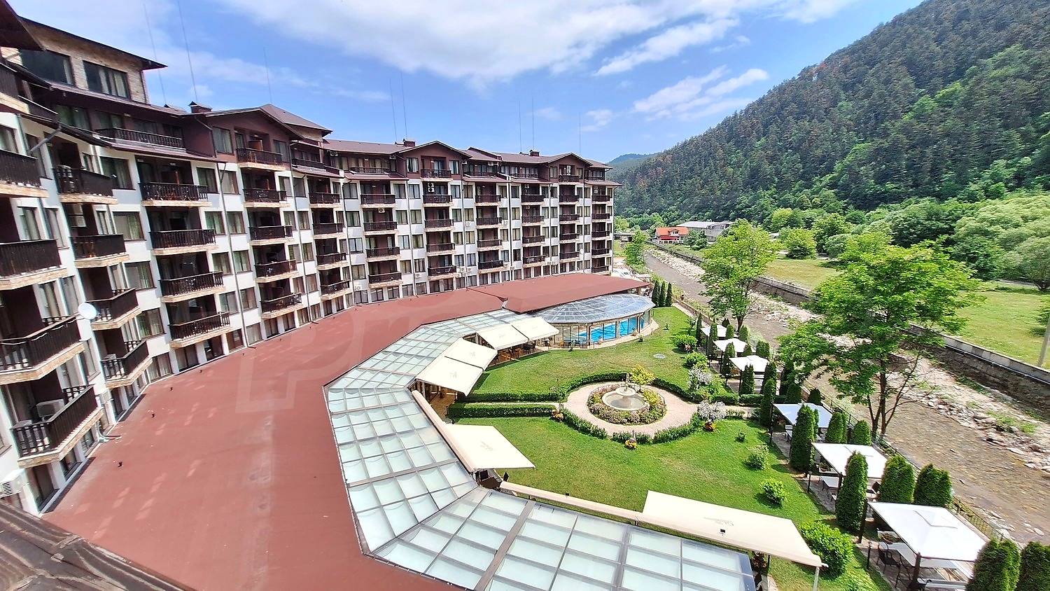 outside, facade, garden, mountain, green area