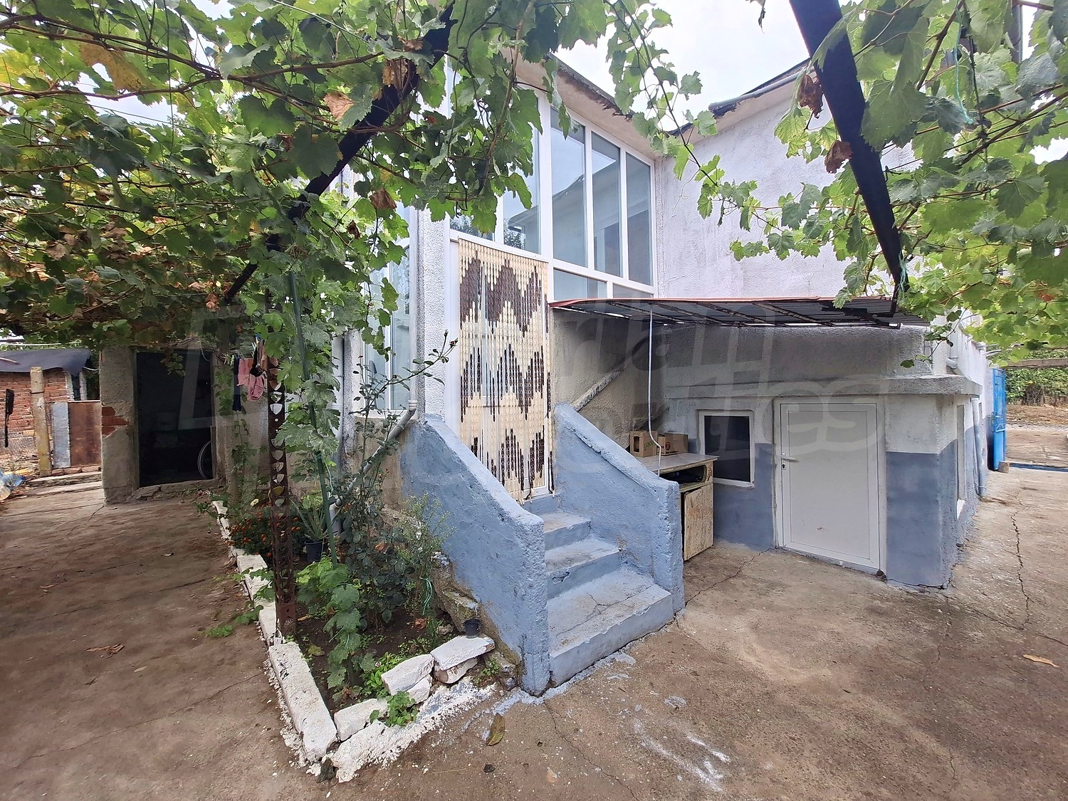 outside, facade, garden