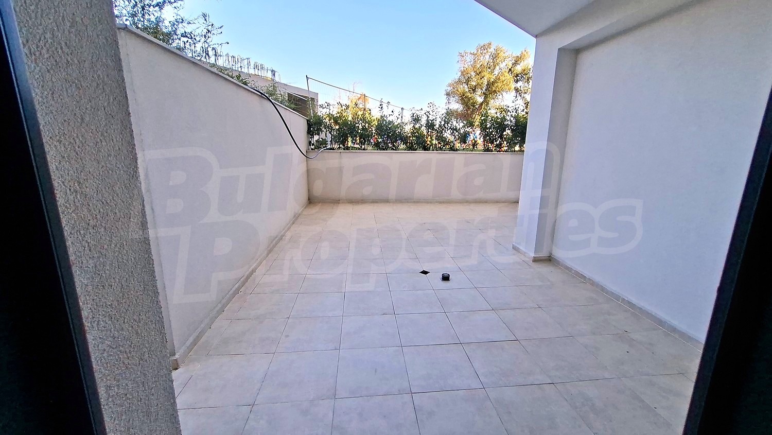 balcony, outside