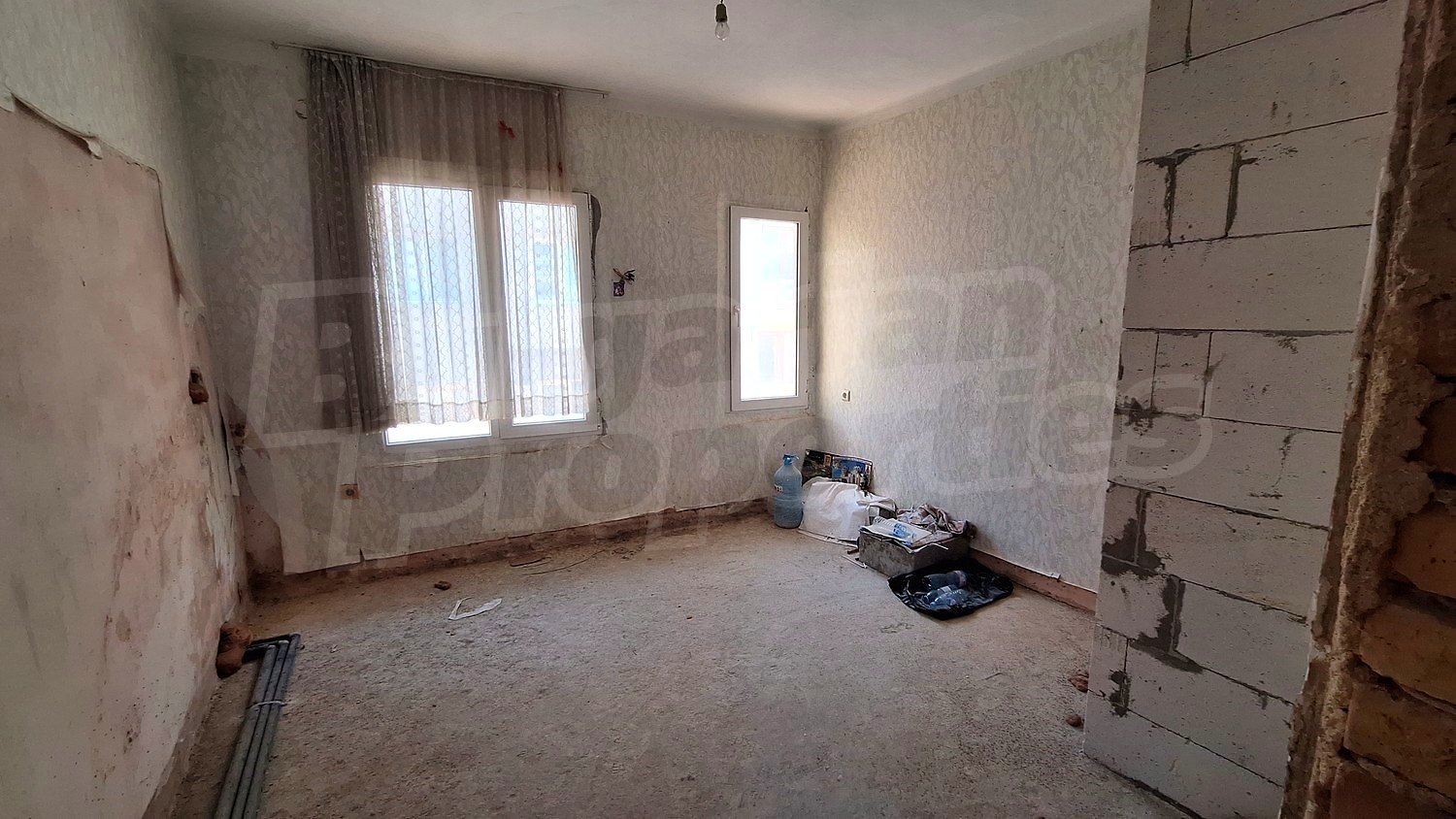 inside, bedroom