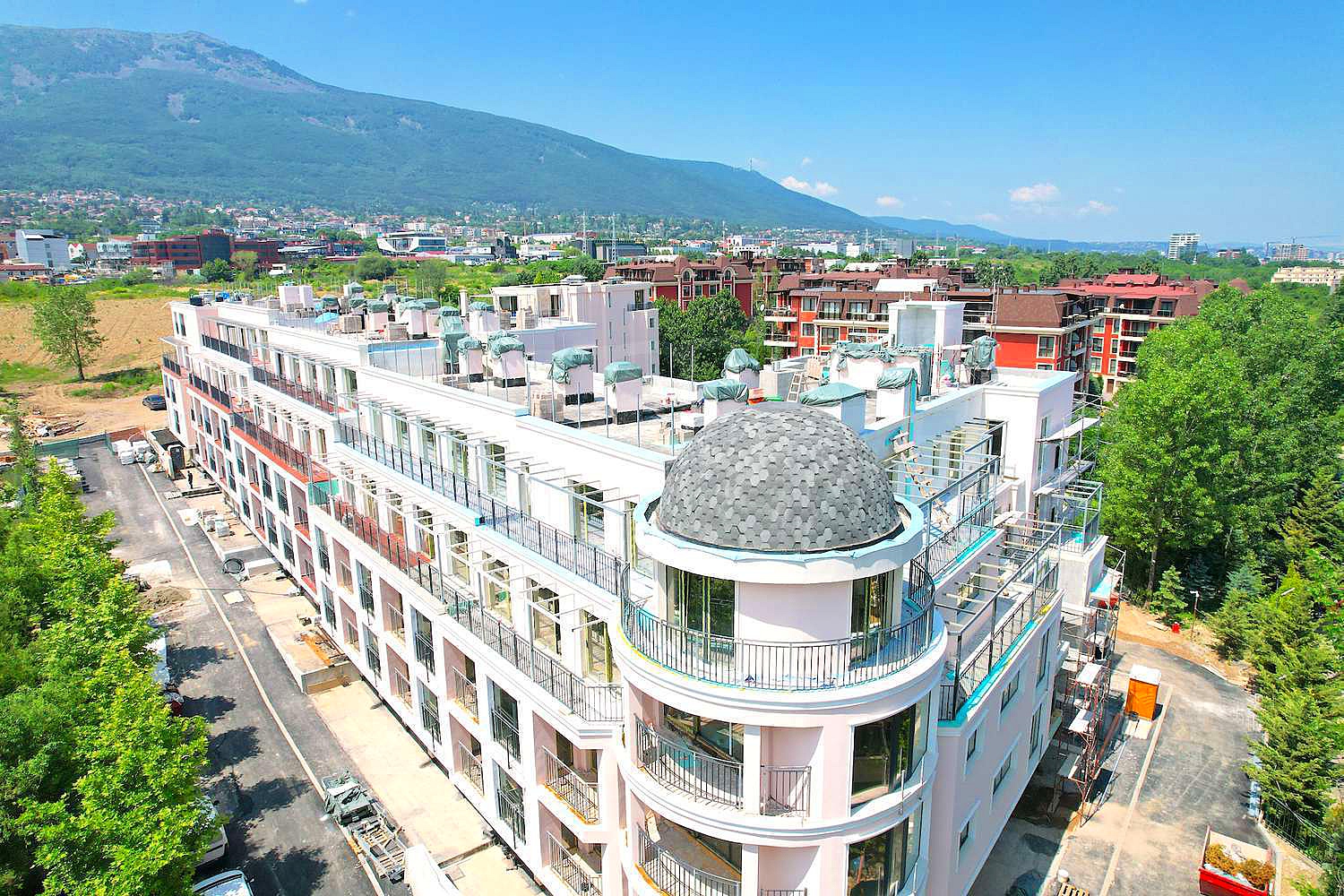 outside, facade, mountain, green area