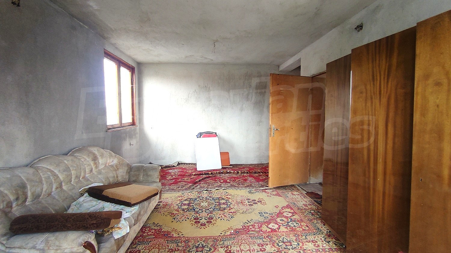 inside, living room, unfurnished