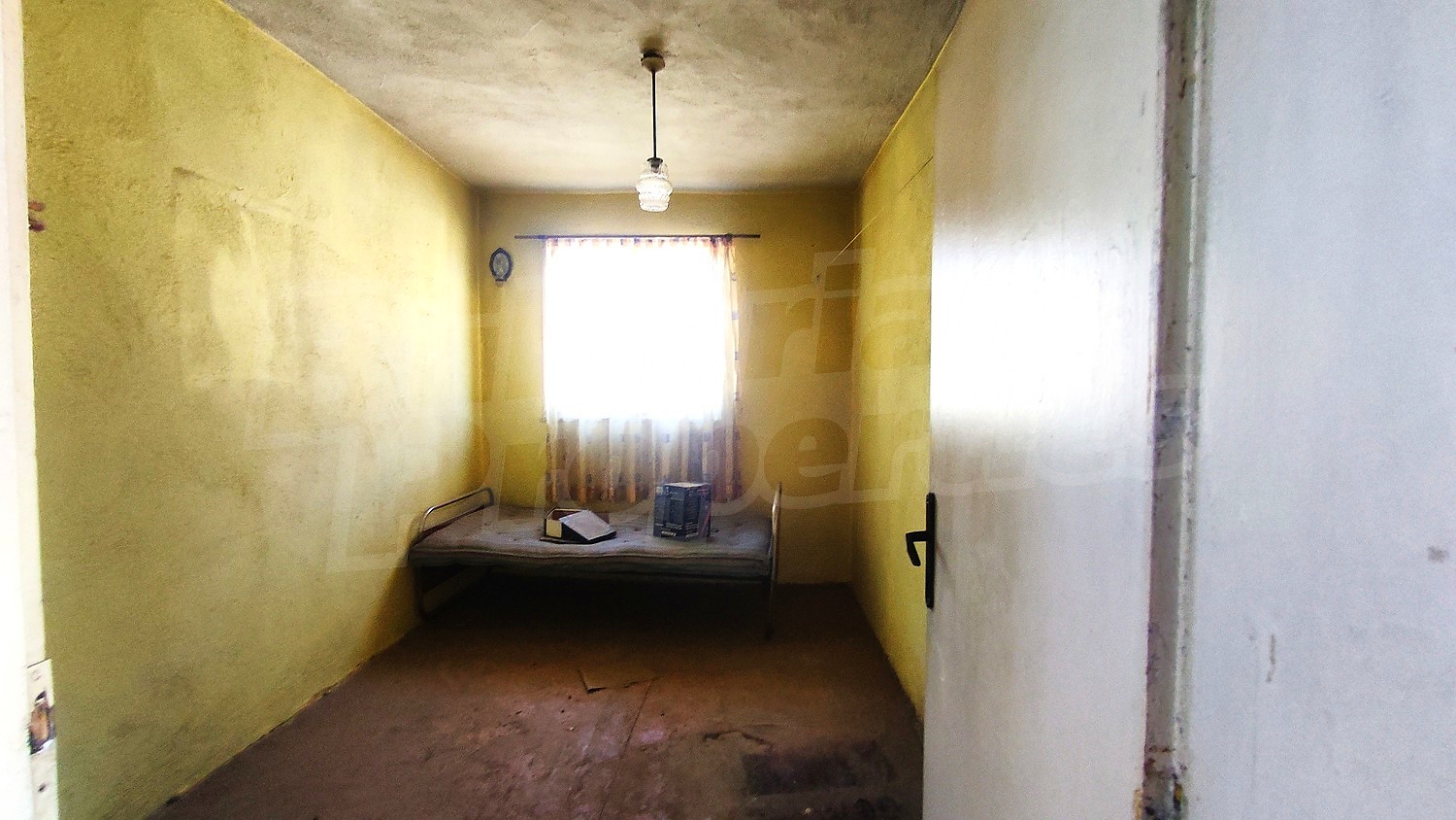 bedroom, inside
