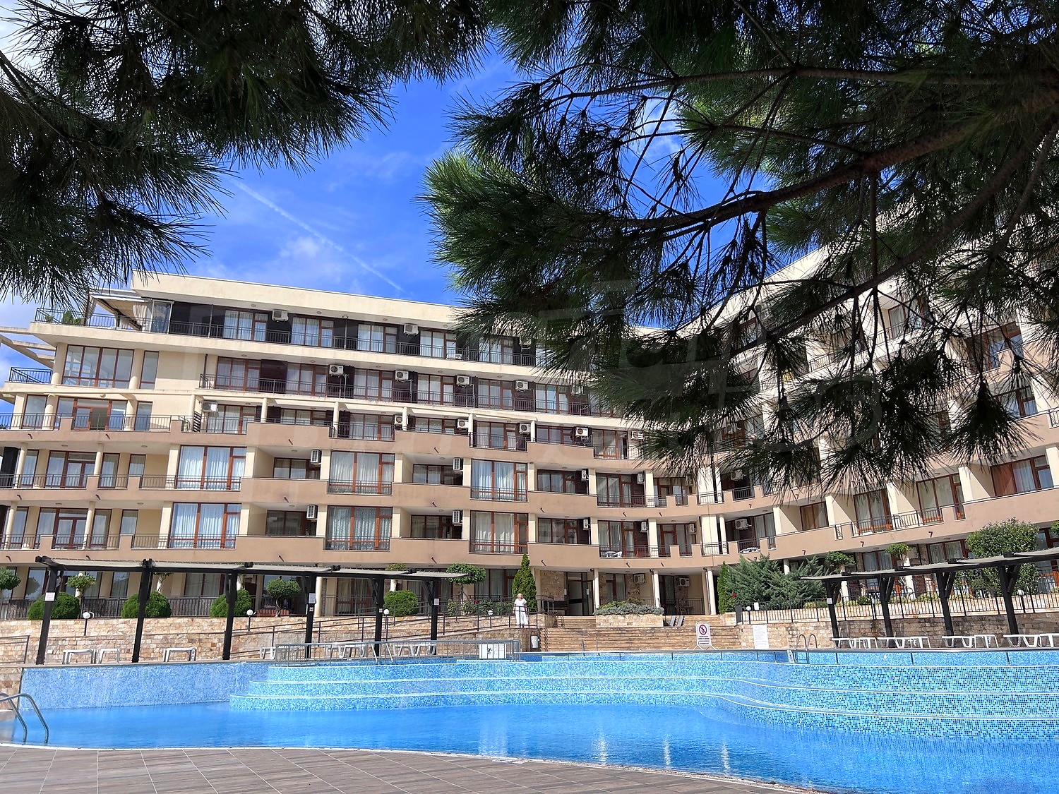 outside, facade, pool, garden