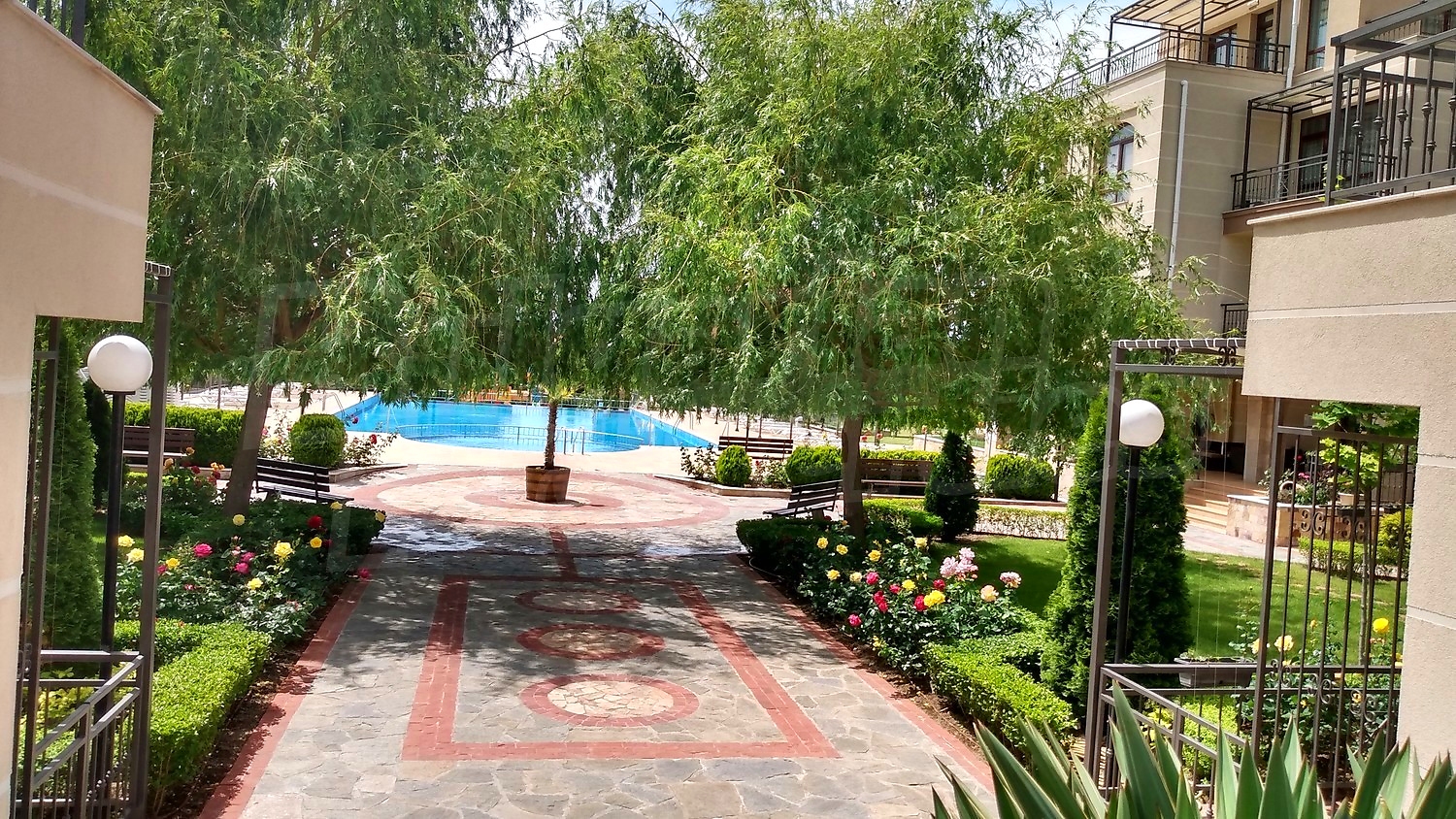 outside, garden, pool, green area
