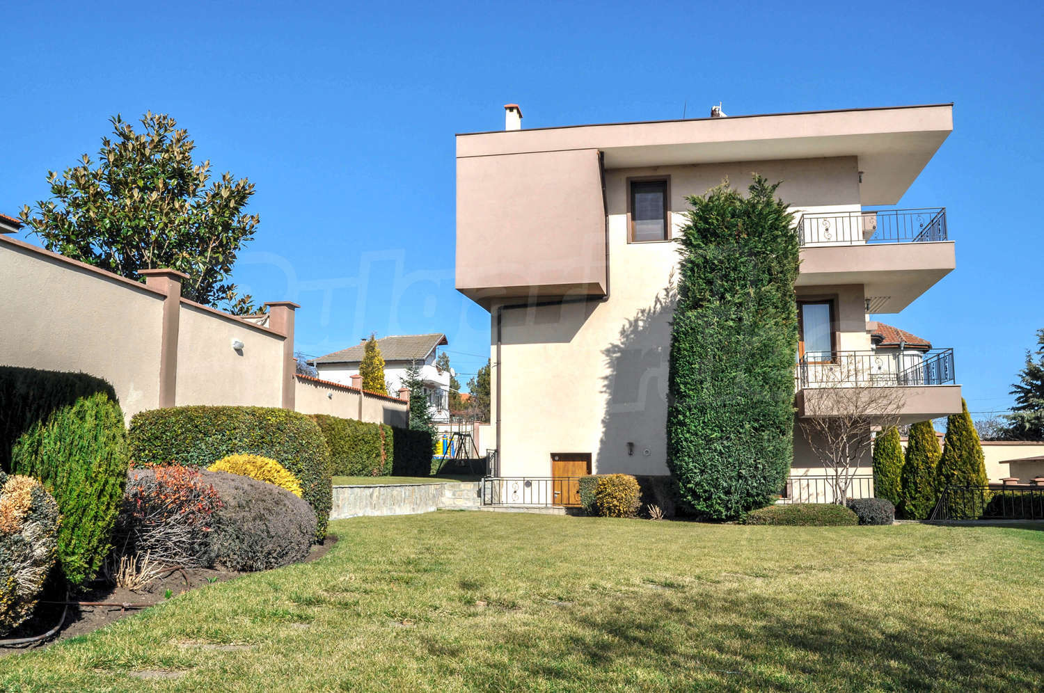 outside, facade, garden