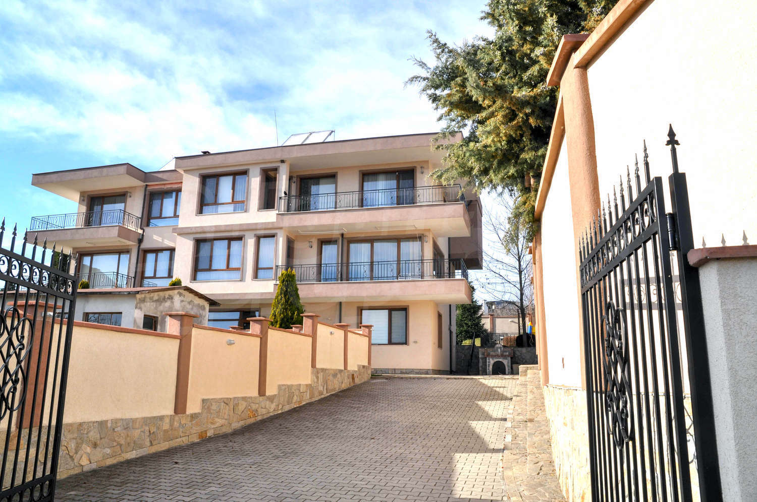 outside, facade, balcony