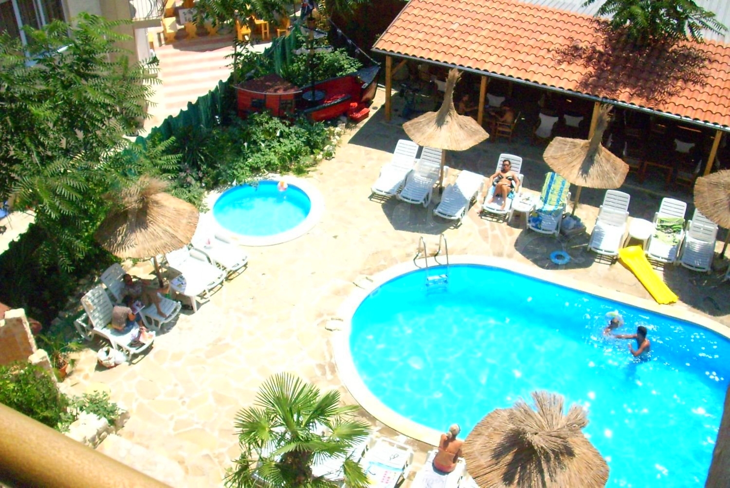 outside, pool, garden