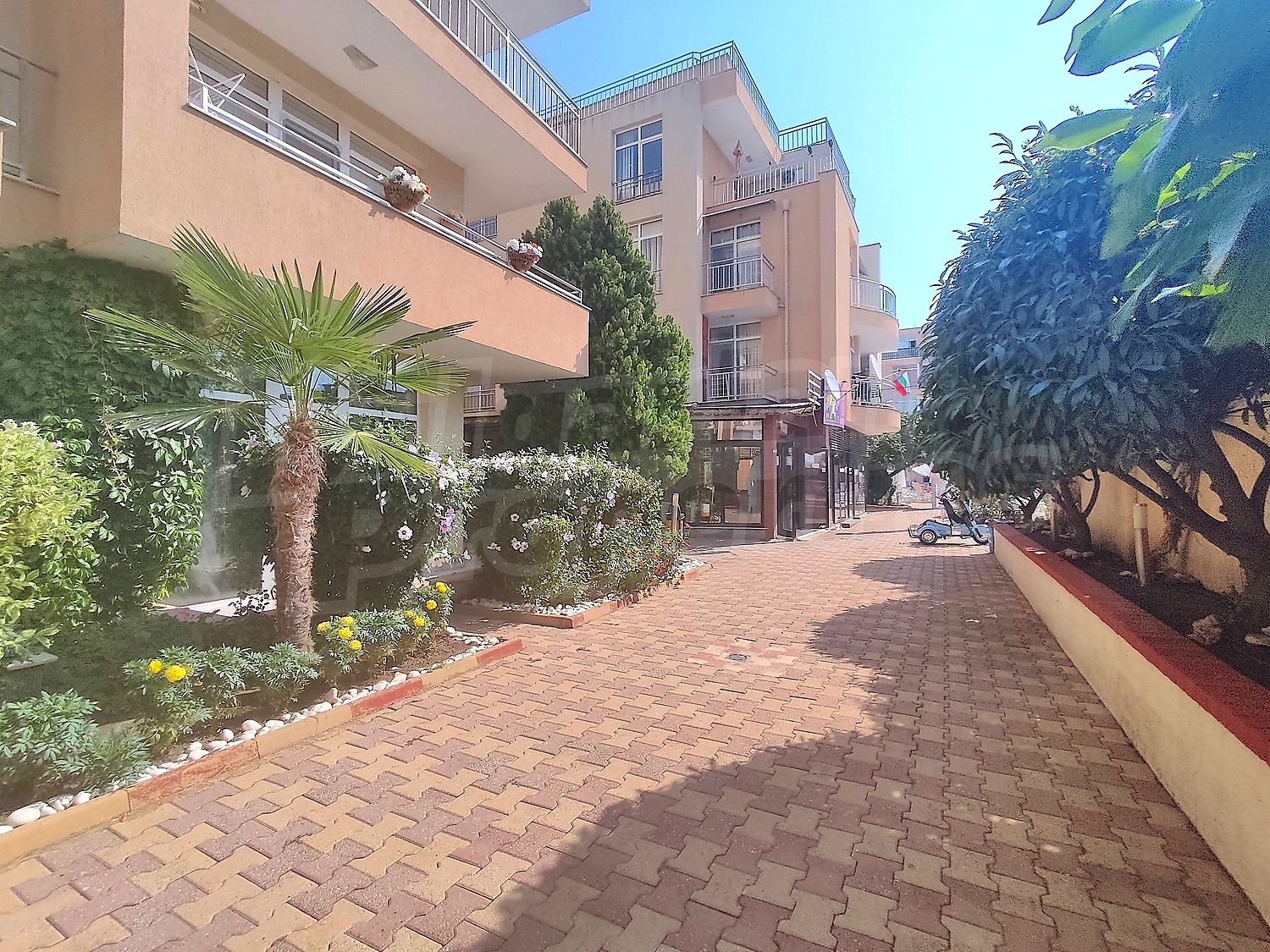 outside, facade, garden