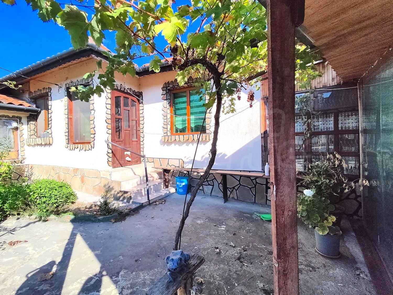 outside, facade, garden