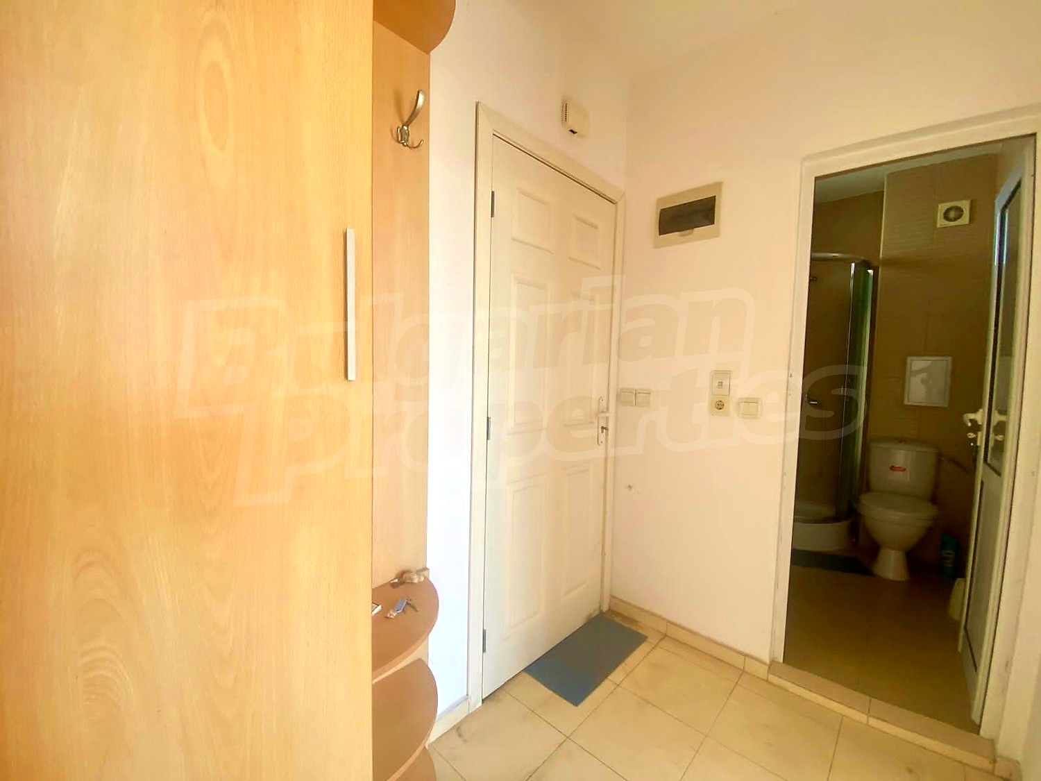 inside, toilet, hallway