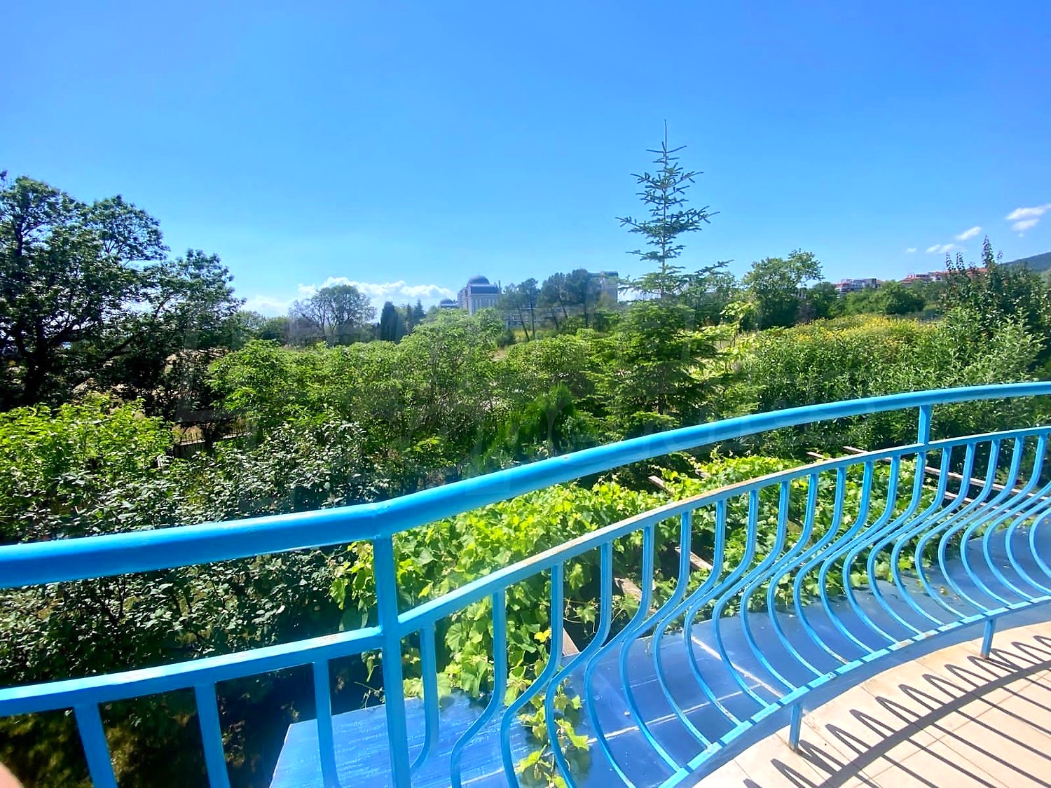 balcony, green area, view from balcony