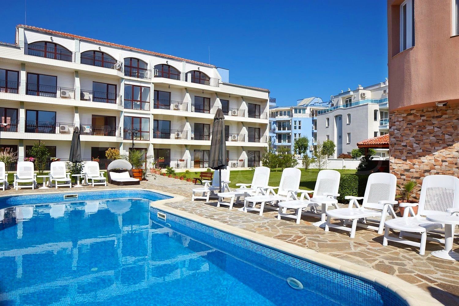 outside, pool, garden, facade