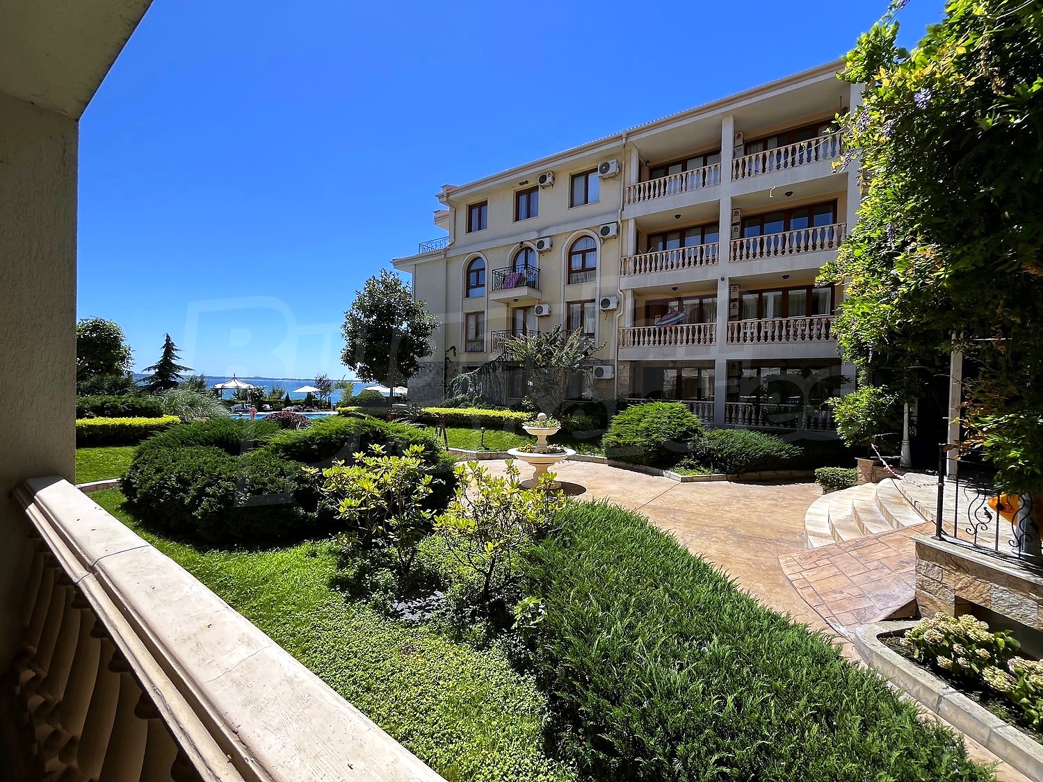 outside, garden, facade, view from balcony
