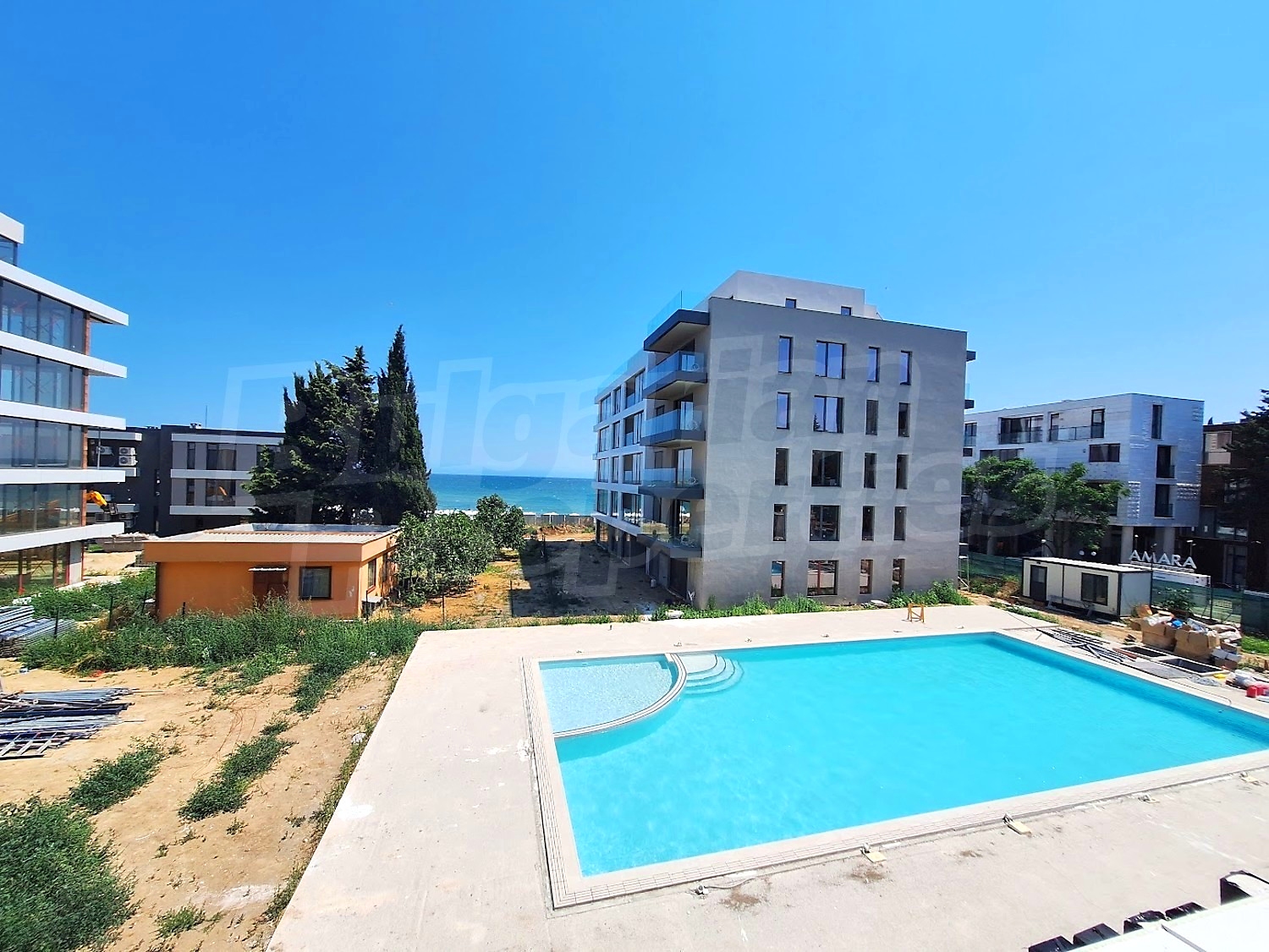 outside, pool, sea, facade, green area