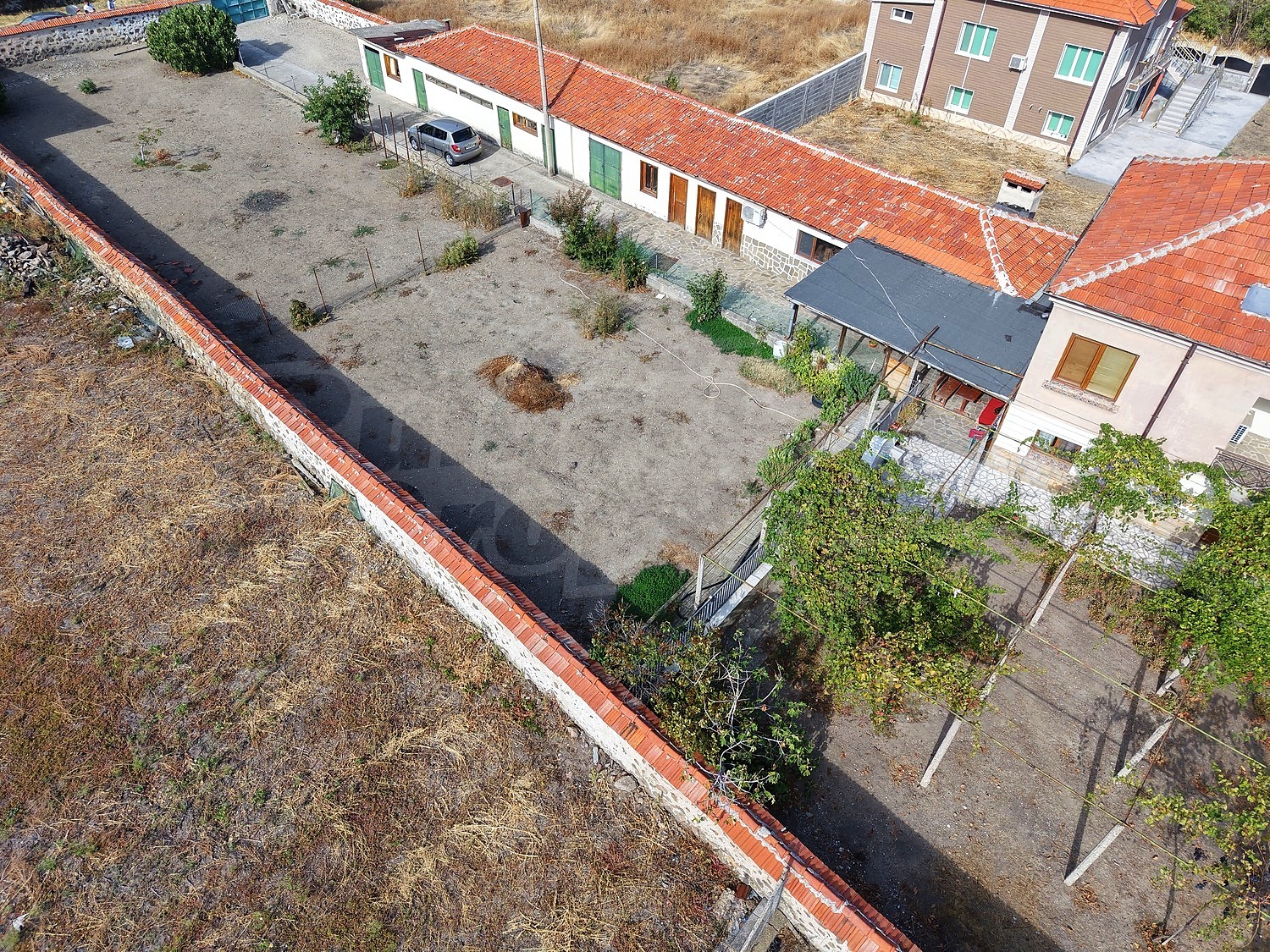 outside, facade, garden, parking