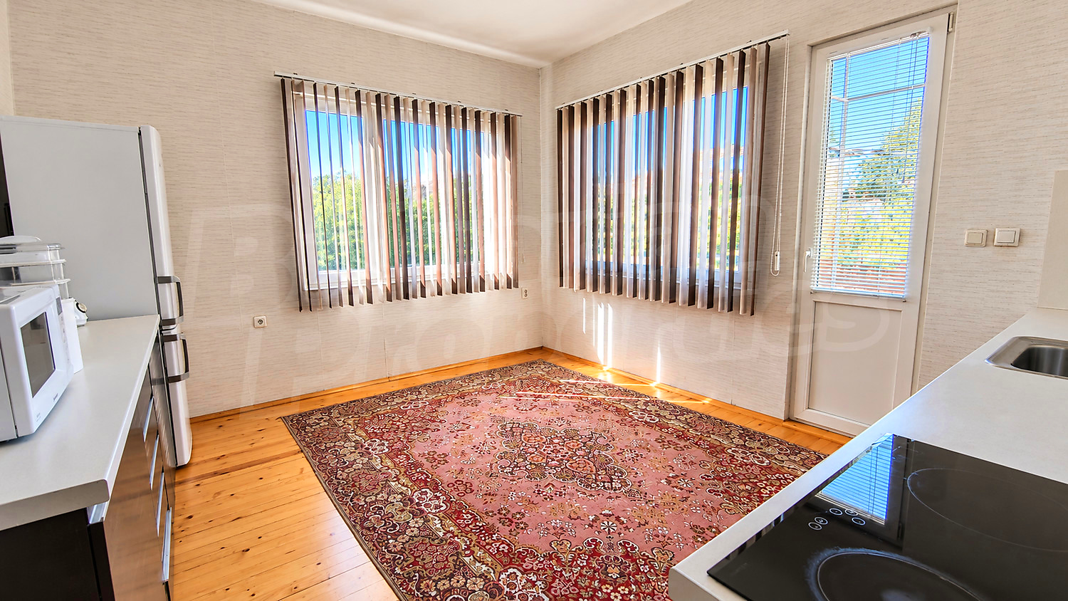 inside, kitchen, furnished