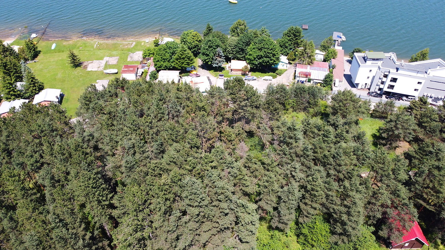 outside, green area, sea