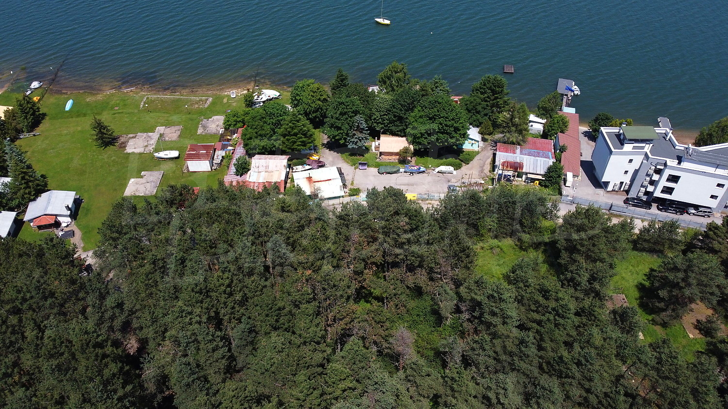 outside, sea, green area