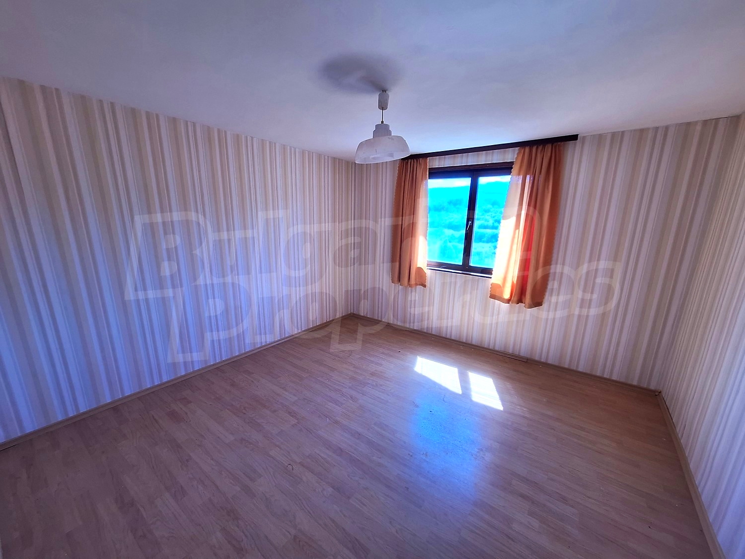 inside, bedroom
