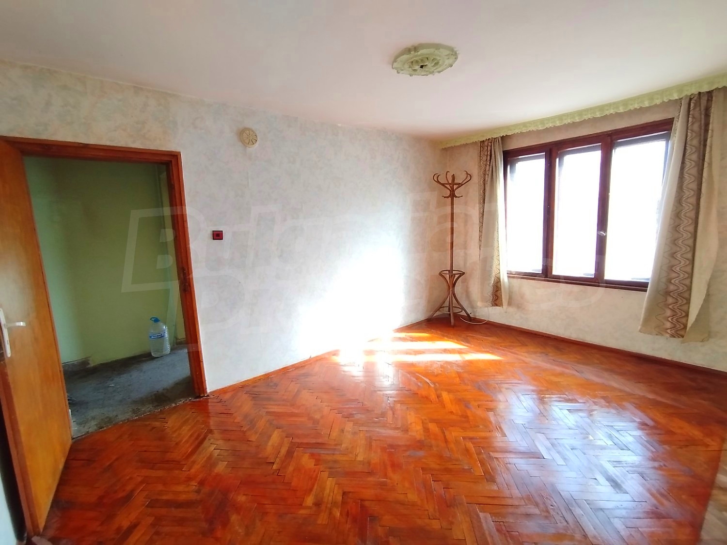 inside, unfurnished
