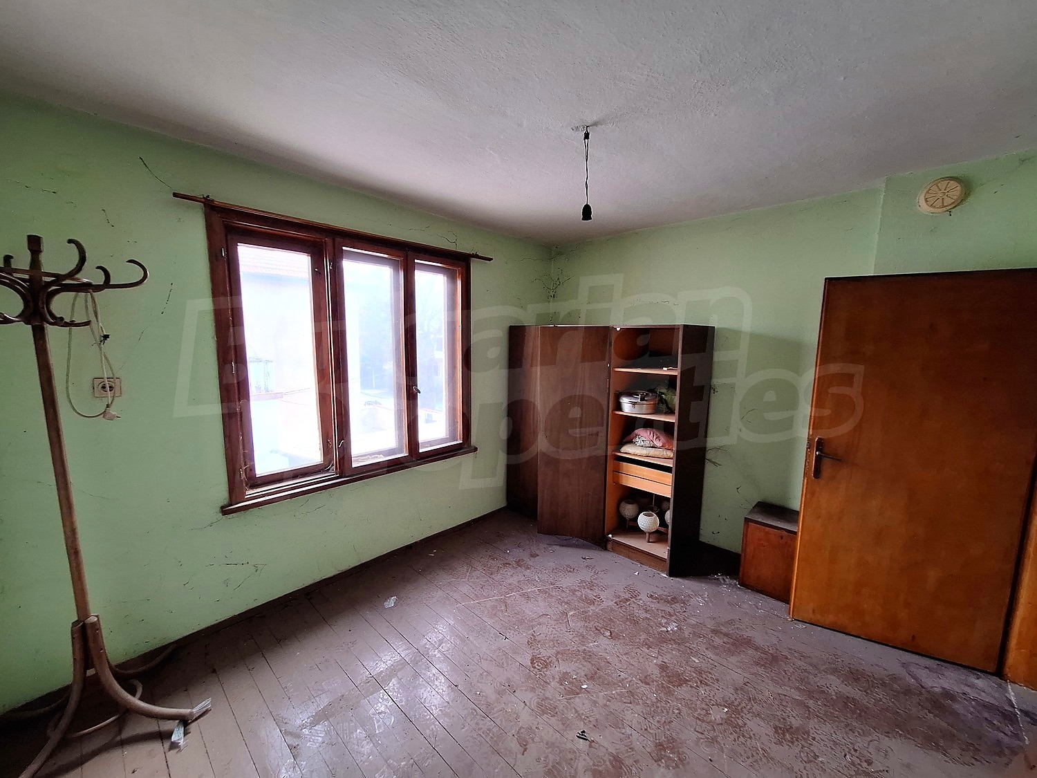 inside, unfurnished