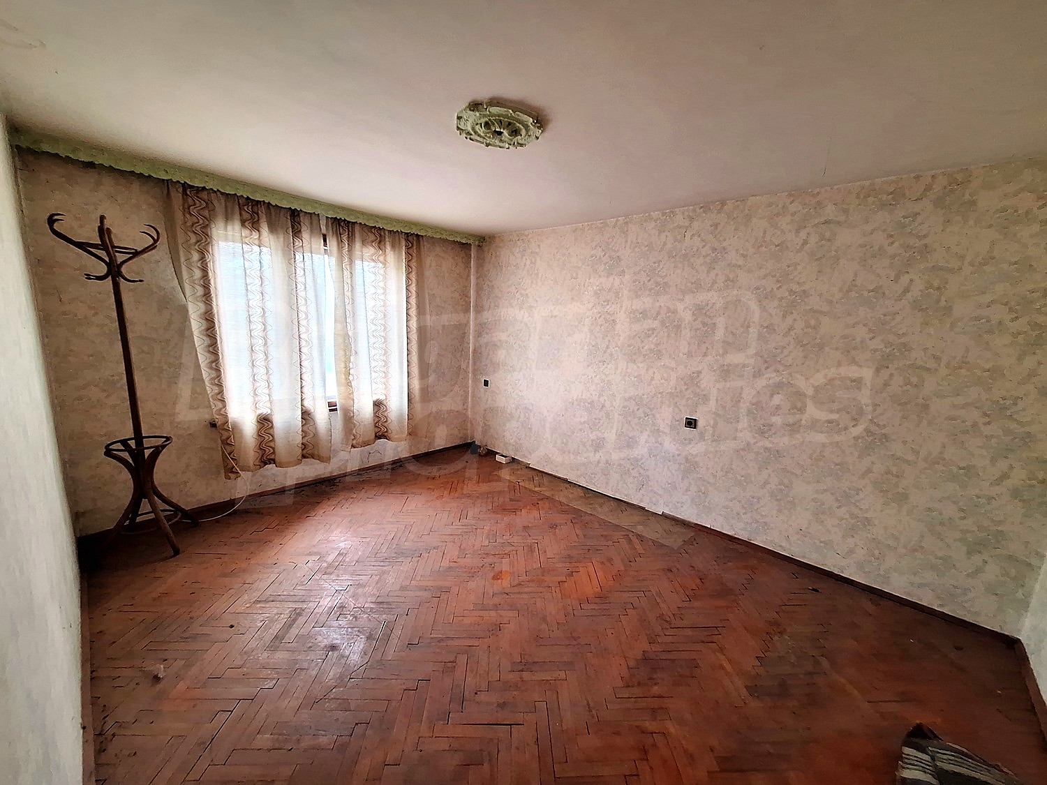 inside, bedroom