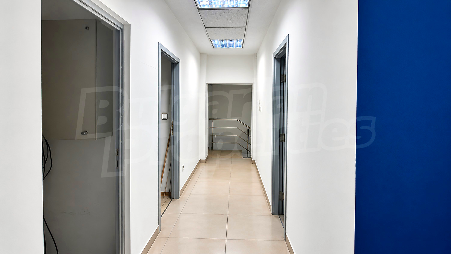 hallway, inside