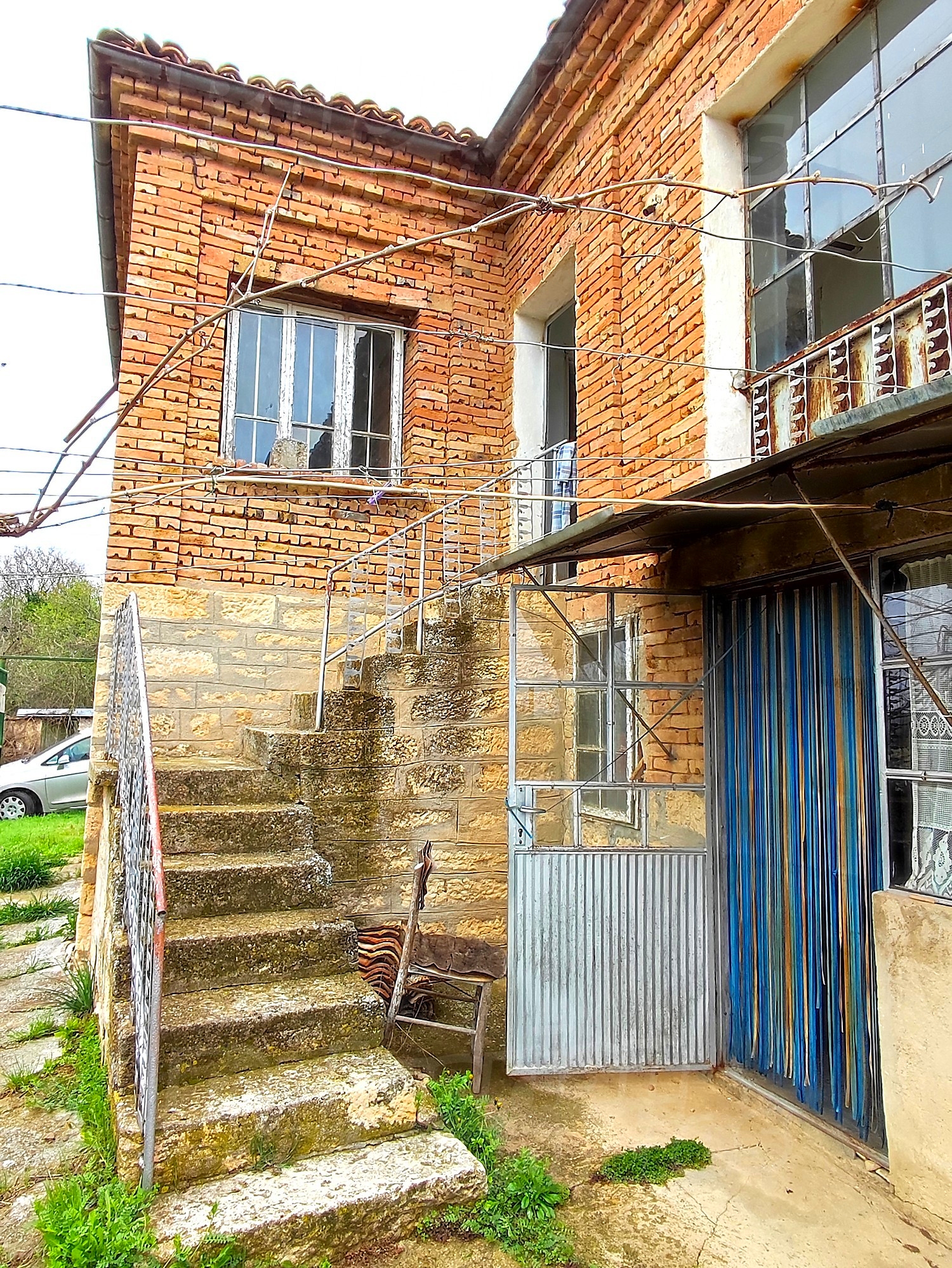 outside, facade, garden, stairs