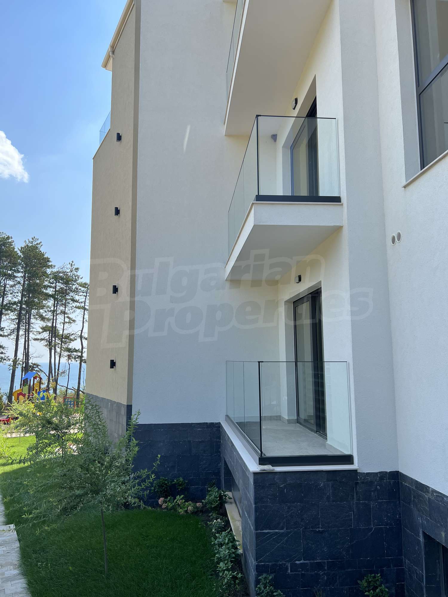 outside, facade, garden