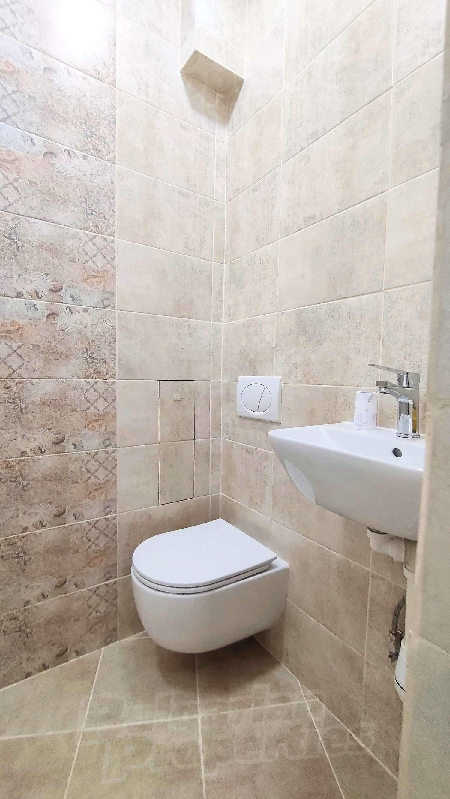 bathroom, toilet