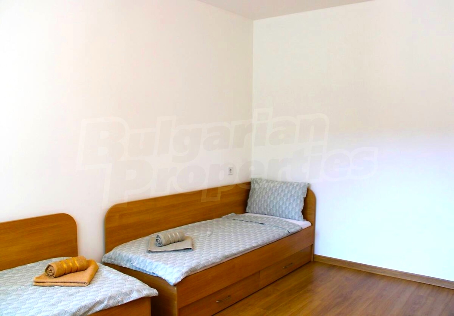 bedroom, furnished