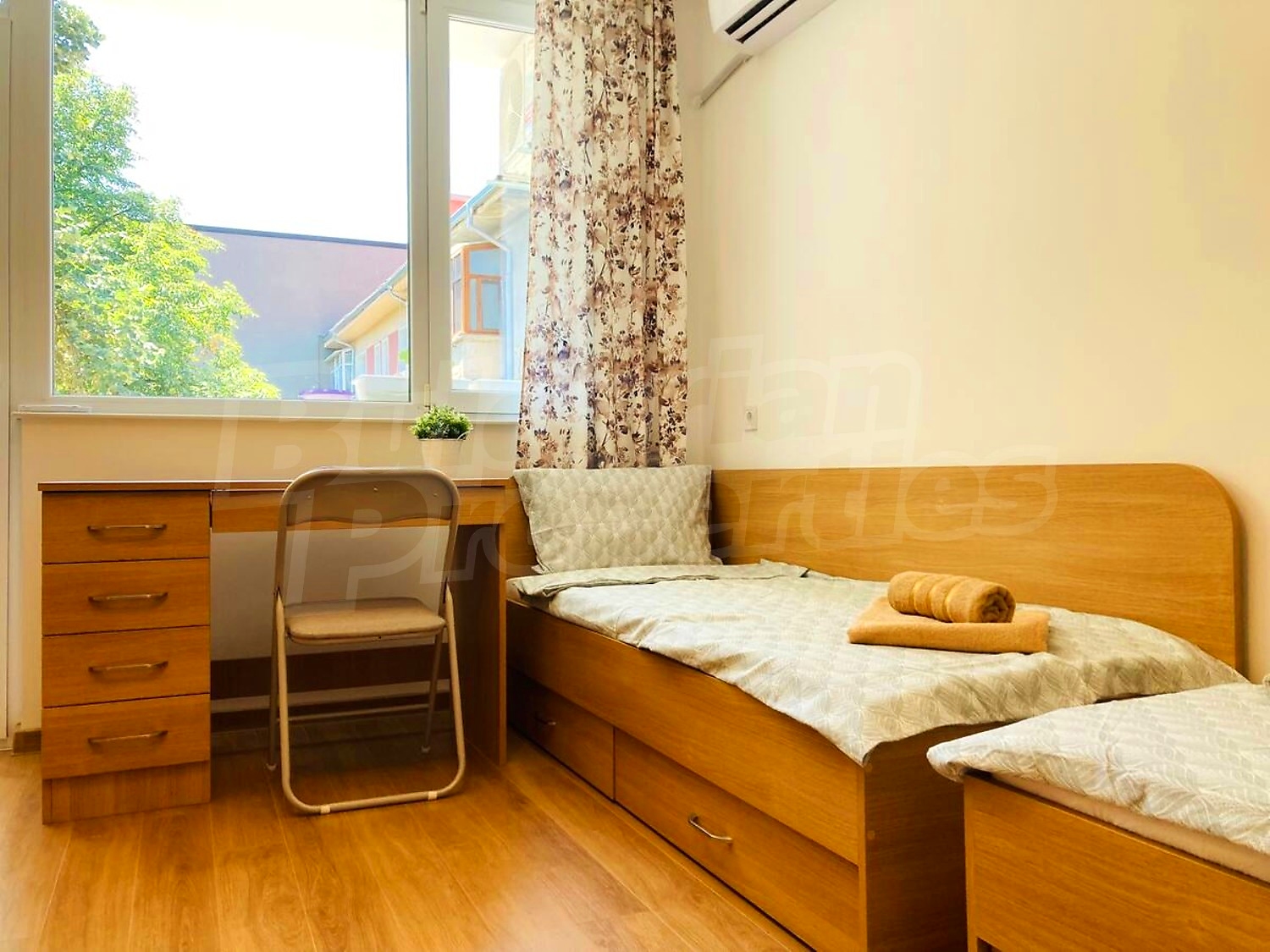 inside, bedroom